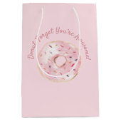 ソフトピンクの水の色の忘れドーナツあなたは素晴らし ミディアムペーパーバッグ (正面)
