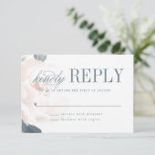 ソフトピンク牡丹ウェディングRSVPカード 出欠カード (スタンド正面)