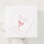 ソフトピンク コケッティ シャワーのおめでたい ノット タイイング ピンクの コケッティー シャワー フェイバータグ (インサイチュ)