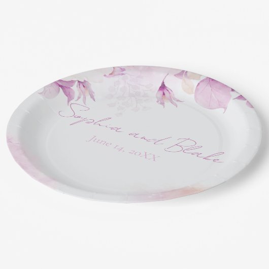 ソフトピンク モダン ボーホー フローラルとリーフ ウェディング ペーパープレート (アングル)