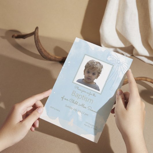 ソフトブルーの洗礼招待状（ゴールドのアクセント付き） 招待状