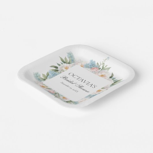 ソフトブルーピンク咲き花ブライダルモノグラム ペーパープレート (傾斜あり)