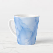 ソフトブルー水彩抽象画 カフェラテマグ (左アングル)