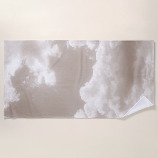 ソフトベージュクラウド5 #clouds #art ビーチタオル (正面)