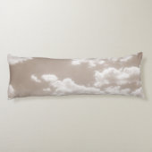 ソフトベージュクラウド5 #clouds #art ボディピロー (裏面)