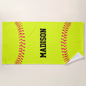 ソフトボカスタムールプレーヤー名、チーム名、または文字 ビーチタオル (正面)