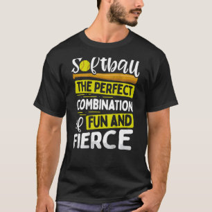 ソフトボールおもしろいと激しい組み合わせ Tシャツ