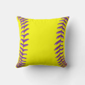 ソフトボールの装飾用クッション、紫色のステッチ、あなたの文字 クッション (裏面)