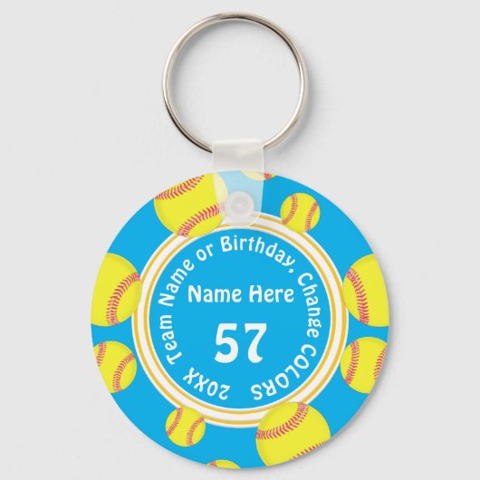 ソフトボールをテーマにしたパーティーが、あなたの色と文字を引き立てる キーホルダー (正面)