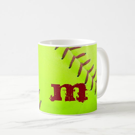 ソフトボールイエローファーストピッチ8U 10Uコーヒーカップマグカップ コーヒーマグカップ (正面右)