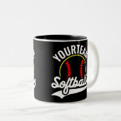 ソフトボールチームプレーヤーADD NAME パーソナライズされた League ツートーンマグカップ (正面右)