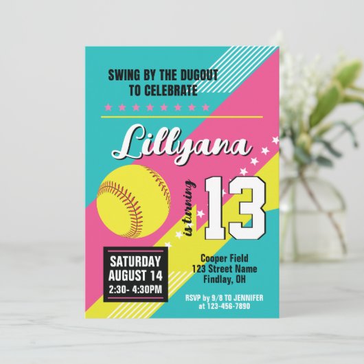 ソフトボールピンクティール（緑がかった色）黄色の誕生日パーティー、任意の年齢 招待状 (スタンド正面)