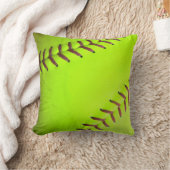 ソフトボール黄色く速いピッチ8Uの投球のソファの枕 クッション (ブランケット)