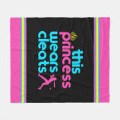 ソフトボール: このプリンセスはクリートを-女の子身に着けています フリースブランケット (正面(横))