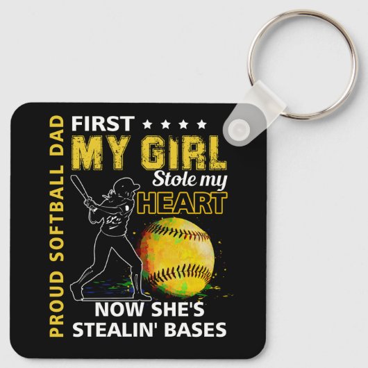 ソフトボ誇りを持ったールパパ最初に私の女の子は私のハートBaを盗んだ キーホルダー (裏面)
