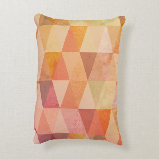 ソフト三角形のジオメトリパターン |モノグラムの | アクセントクッション (裏面(縦))