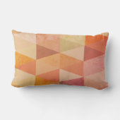 ソフト三角形のジオメトリパターン |モノグラムの | ランバークッション (裏面)