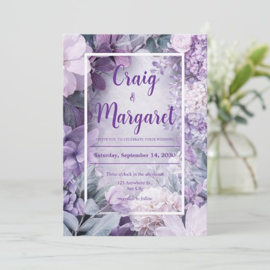 ソフト薄紫および赤面フローラ結婚の 招待状 (スタンド正面)