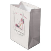ソフト赤面ピンクハイヒールフローラブライダルシャワー ミディアムペーパーバッグ (裏面アングル)