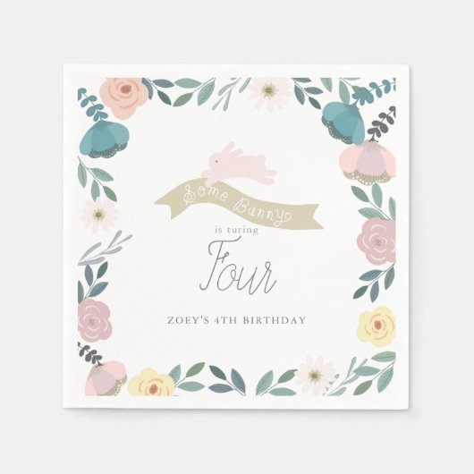 ソフバニーフローラガーデンガール誕生日ホワイト スタンダードカクテルナプキン (正面)