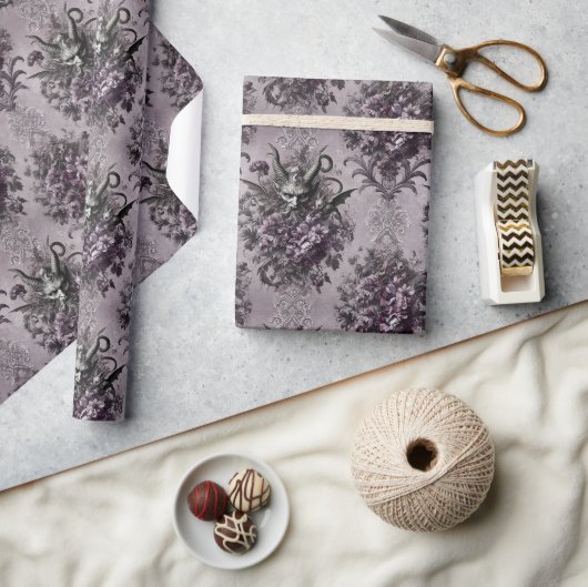 ソブリン・オブ・ザ完全に死んでいな – ゴシック・フローラ・バンダナ ラッピングペーパー (クラフト)