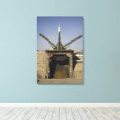 ソユーズロケットは位置3に立設される キャンバスプリント (インサイチュ (ウッドフロア))