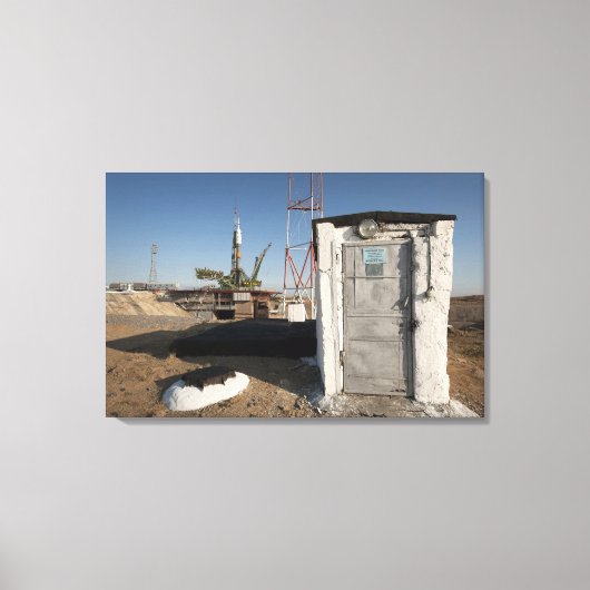 ソユーズロケット到着直後2 キャンバスプリント (正面)