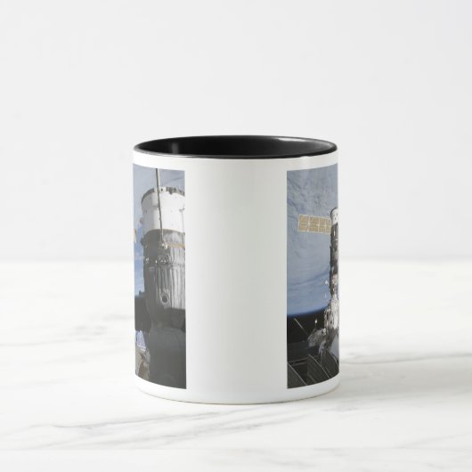 ソユーズロシアのとプログレスの宇宙船 マグカップ (中央)