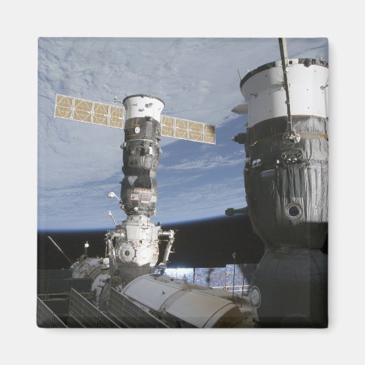 ソユーズロシアのとプログレスの宇宙船 マグネット (正面)