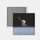 ソユーズTMA-11宇宙船は地球の水平上空に マグネット (正面/裏面)