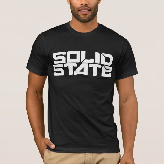 ソリッドステート標準的な衣服M Tシャツ (正面)