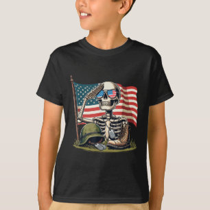 ソリュートスケルトンアメリカンアメリカ国旗のメモリアルデー4日 Tシャツ