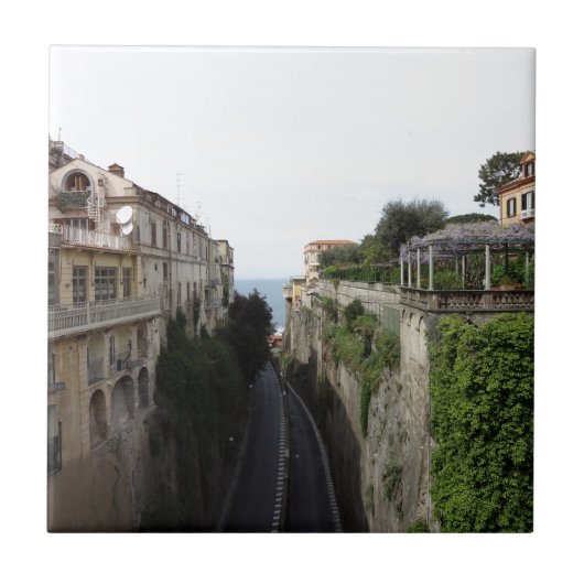 ソレント、イタリア タイル (正面)