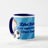 ソンサッカーヒーローのマグブルー マグカップ (正面左)