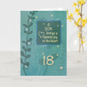 ソン宗教的18誕生日グリーンハンドドロッドルック カード (黄色い花)