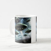 ソーサ飛んでいるー侵入 コーヒーマグカップ (正面左)