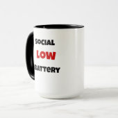 ソーシャルバッテリーが低い 面白い コーヒーマグ - 黒と白 マグカップ (正面左)
