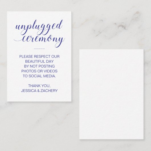 ソーシャルメディアに投稿しない青いプラグが抜結婚け プレイスカード (正面/裏面)