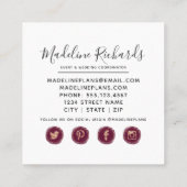 ソーシャルメディアのアイコンを使用したブルゴーニュと赤面フローラ スクエア名刺 (裏面)