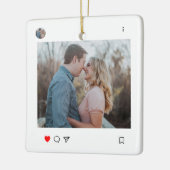 ソーシャルメディアの投稿スタイル写真と名前のカップル セラミックオーナメント (左)
