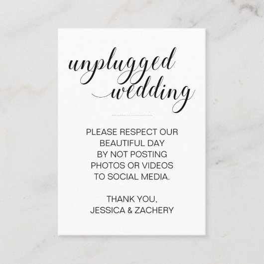 ソーシャルメディアへの投稿が未接続結婚の プレイスカード (正面)