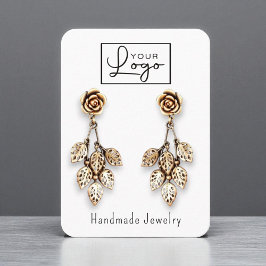 ソーシャルメディアを使ってロゴのイヤリングを大きく表示 名刺