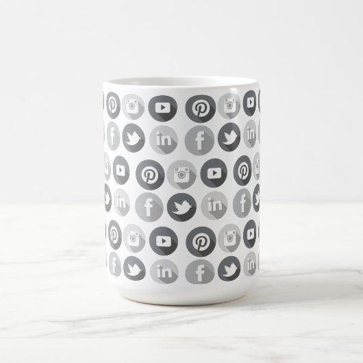 ソーシャルメディアマーケティング管理者ギフト コーヒーマグカップ (中央)