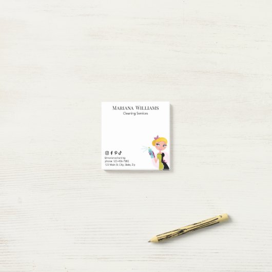 ソーシャルメディア清掃サービス小企業おもしろい ポストイット (デスク上)