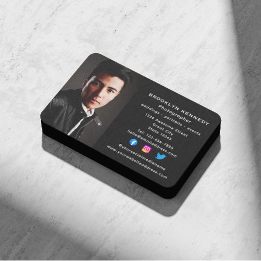 ソーシャルメディアFreelanceフォトグラファー写真ヘッドショット 名刺