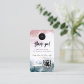 ソーシャルメディアQRコードとロゴの水色に感謝 名刺 (スタンド正面)