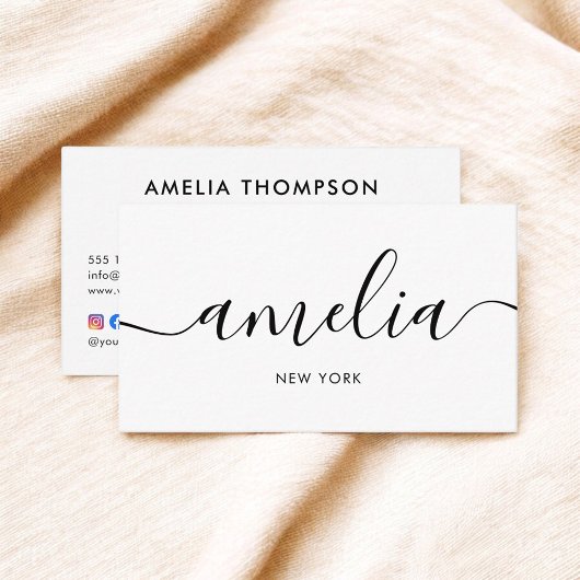 ソーシャルメディガーリーアQRコードホワイト 名刺