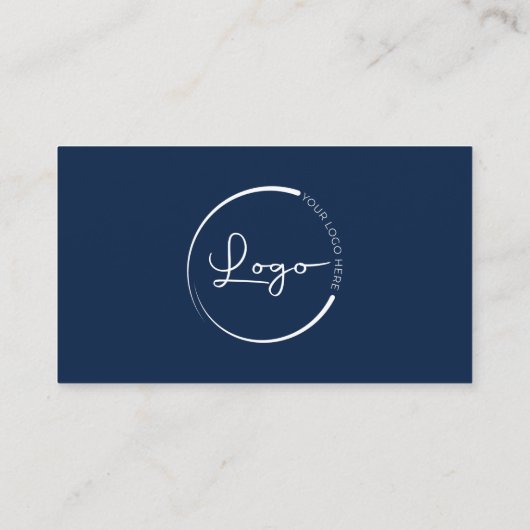 ソーシャルメディモダンアアイコンを使用したミニマルなロゴ 名刺 (裏面)