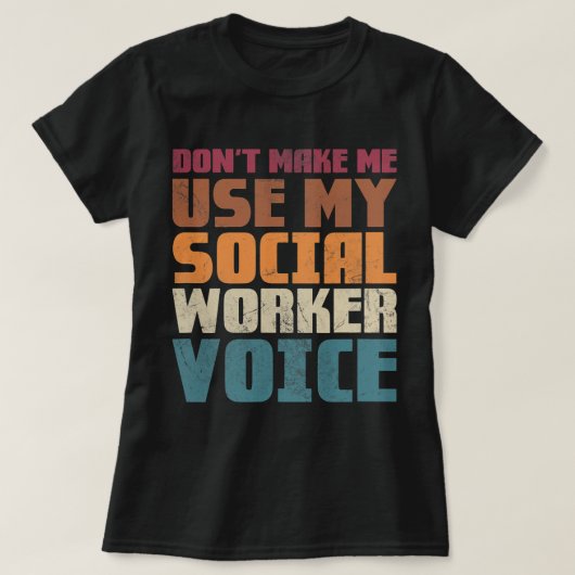 ソーシャルワーカーの声を使わせない Tシャツ (デザイン正面)