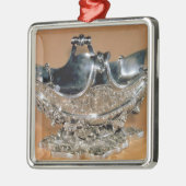 ソース入れ、Palissy製品、c.1530 メタルオーナメント (左)